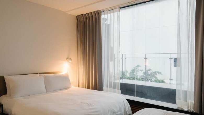 Hotel W11 Homestay