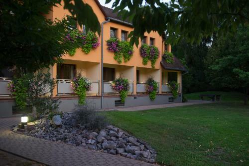 Hotel Le Moulin De La Walk