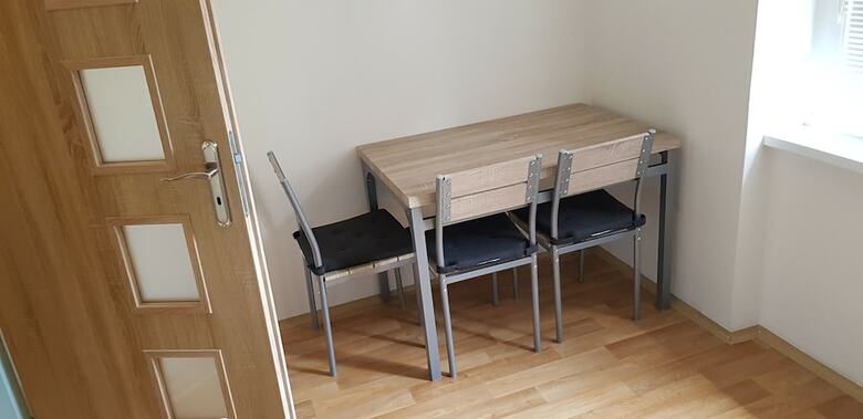 Apartamentos Penzi�n ?koln� Chomutov