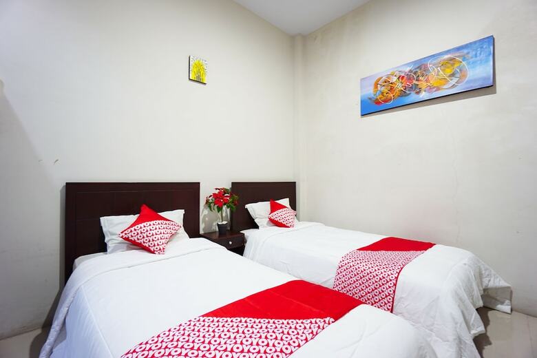 Hostal Oyo 1236 Elite Residence