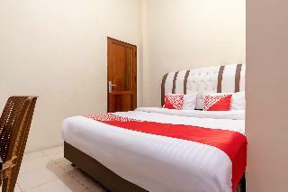 Hostal Oyo 1243 9-haan Homestay
