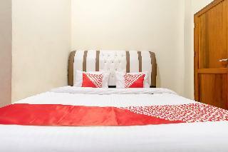 Hostal Oyo 1243 9-haan Homestay