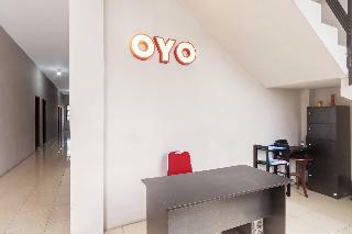 Hostal Oyo 1243 9-haan Homestay
