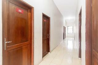 Hostal Oyo 1243 9-haan Homestay