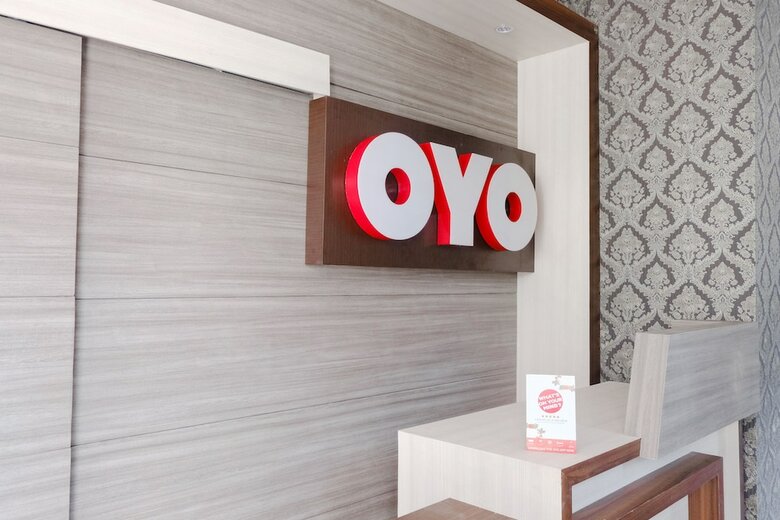 Hotel Oyo 1108 Smart Tlogomas