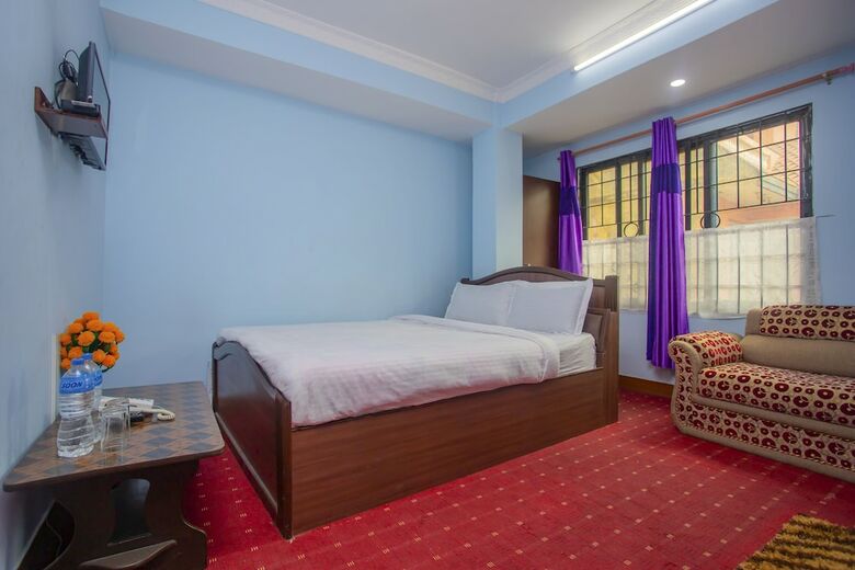 Spot On 515 Naukrinepal Hotel