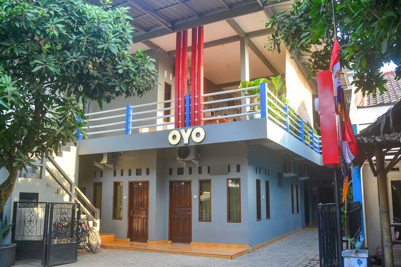 Hostal Oyo 1145 Rita Guesthouse