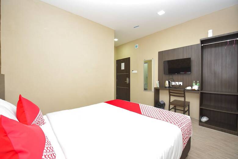 Oyo 1228 Hotel Novanda
