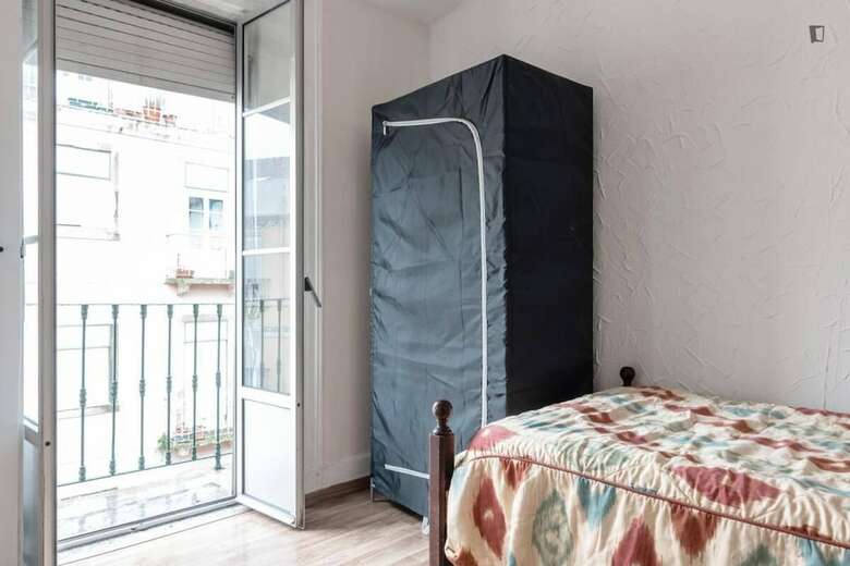 Hostal Come Inn Lisbon Penha de Fran�a