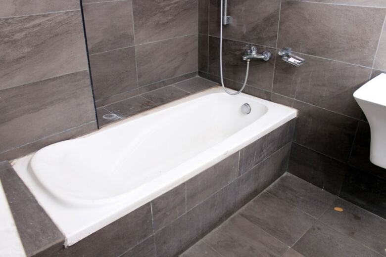 Hotel Alegria Whitehouse Mambakkam