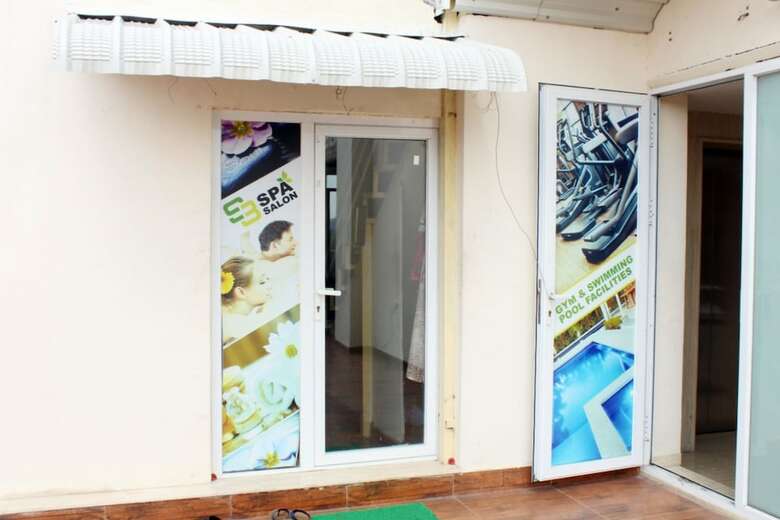 Hotel Alegria Whitehouse Mambakkam