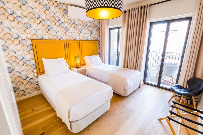 Designer Apartment In Pitoresque Quarter