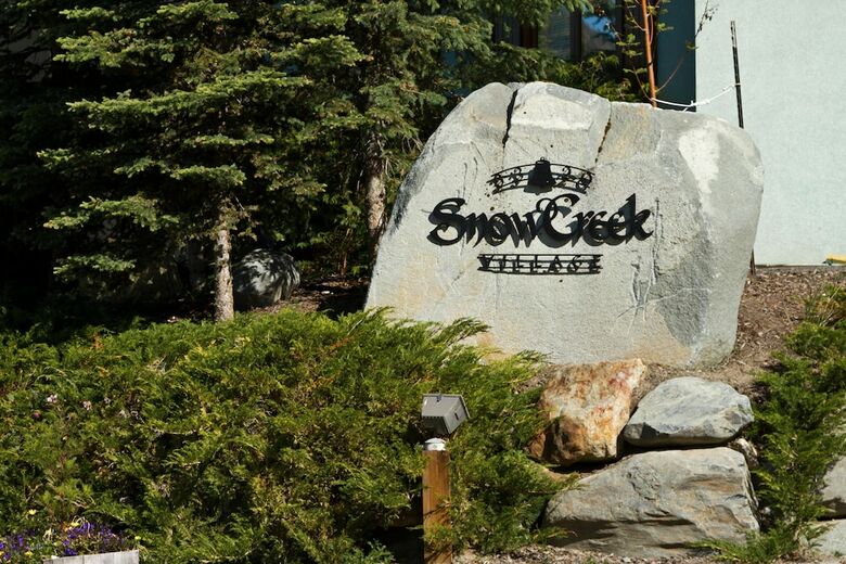 Snow Creek Village #48 By Bear Country