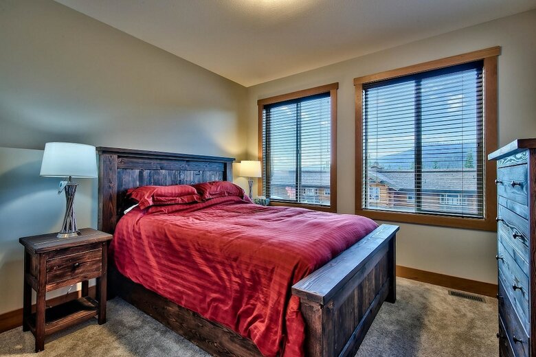 Lookout Lodge By Bear Country