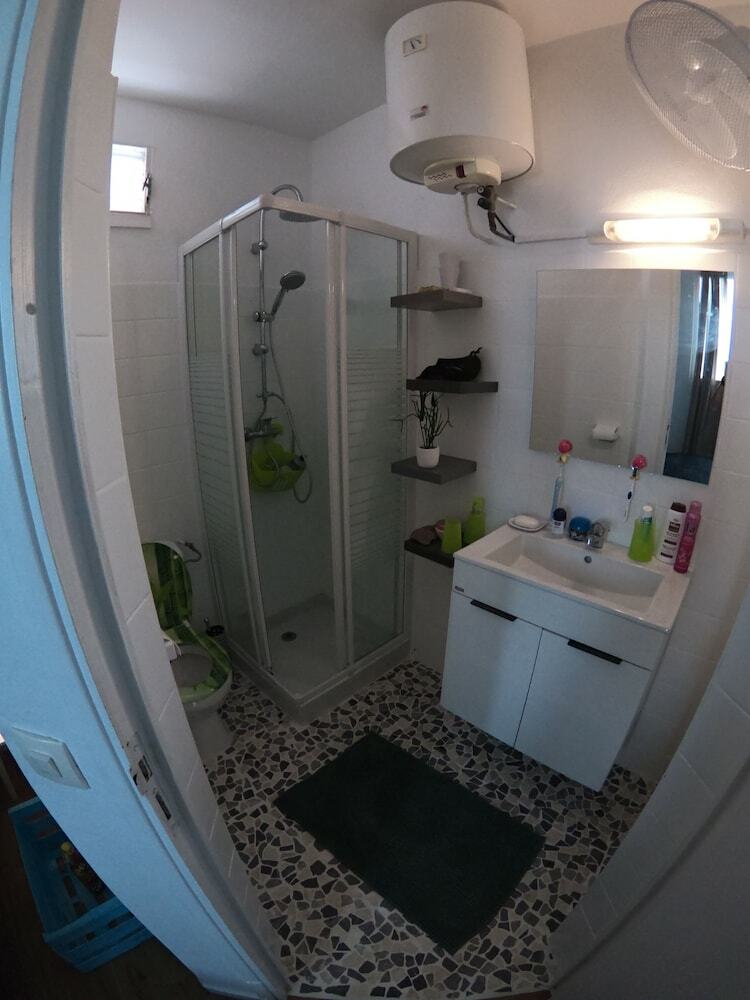 Magnifique Duplex Jacuzzi Proche Plages