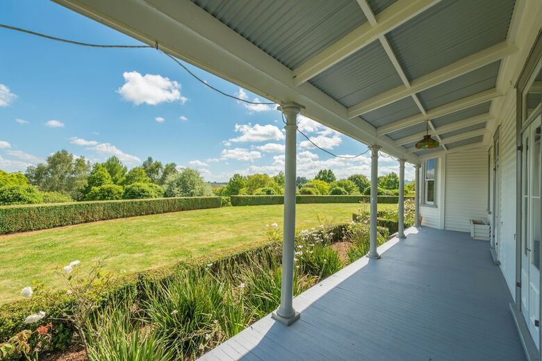 Villa Magnificent Karaka Estate W/swimming Pool