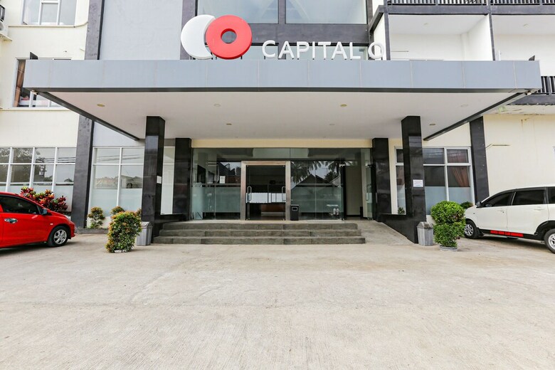 Capital O 1246 Hotel Grand Pacific