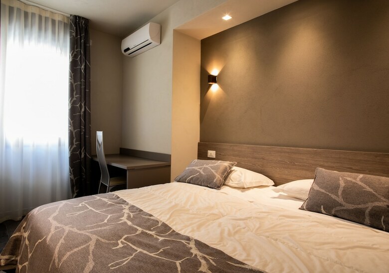 Astoria Living Apartments