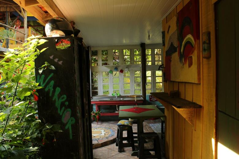 Hostal Hostel Casamarela
