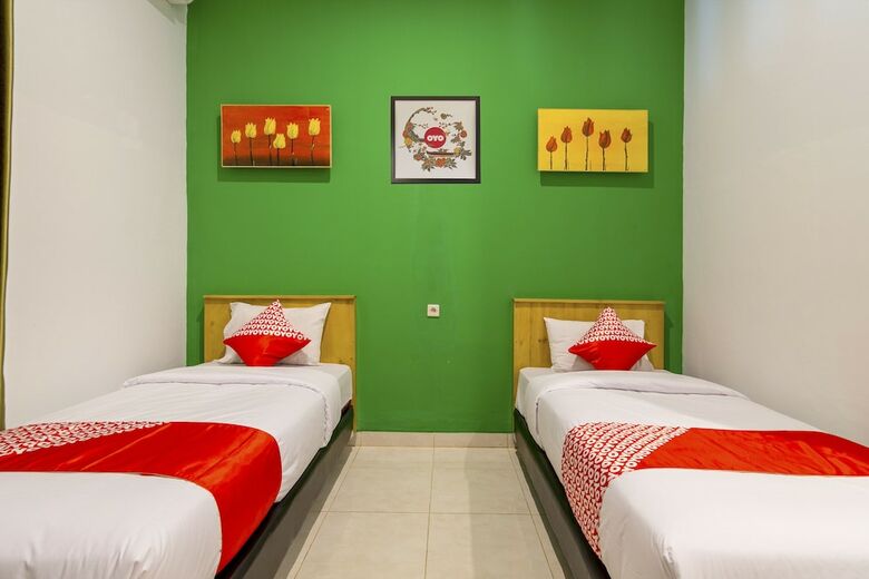 Oyo 1309 Hotel Shafira