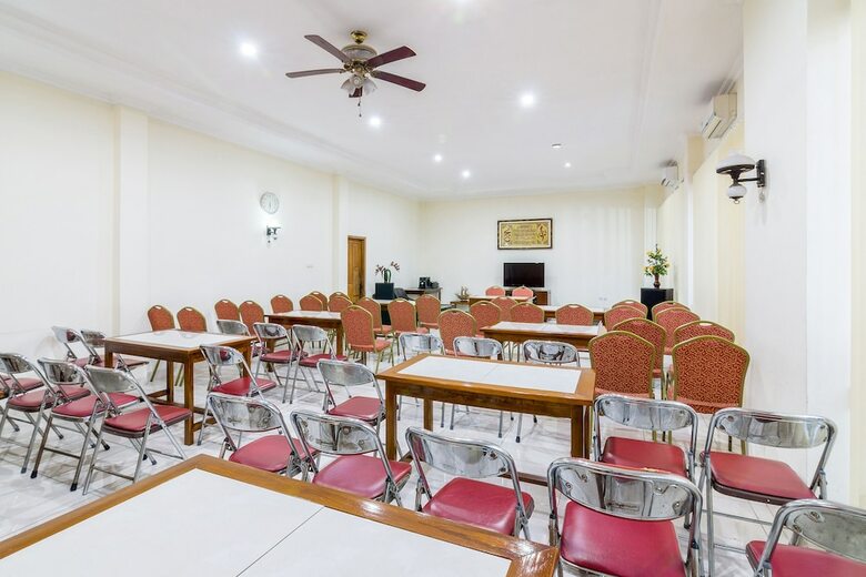 Oyo 1309 Hotel Shafira