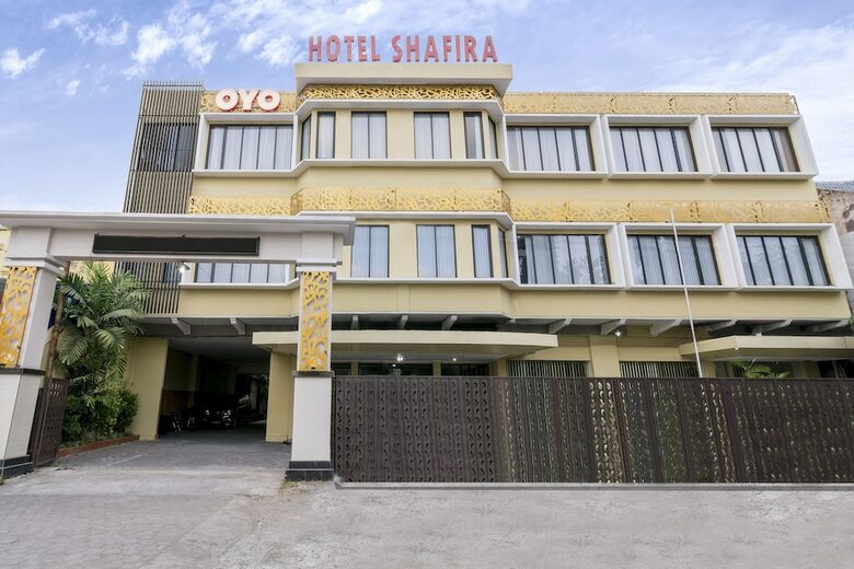 Oyo 1309 Hotel Shafira