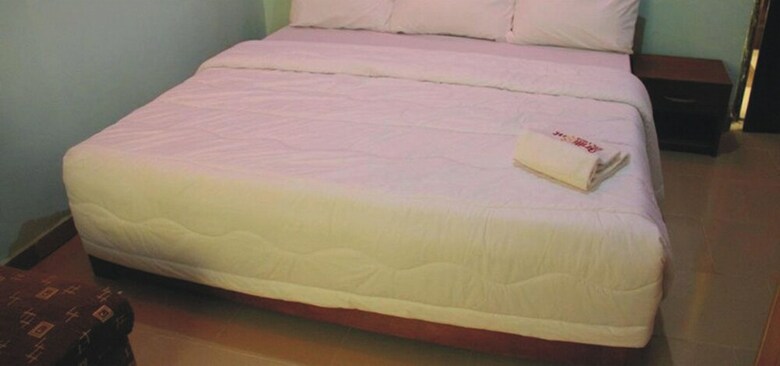 Brilliant Hotel And Suites