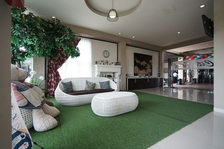 Hostal Oyo 1328 Hotel City