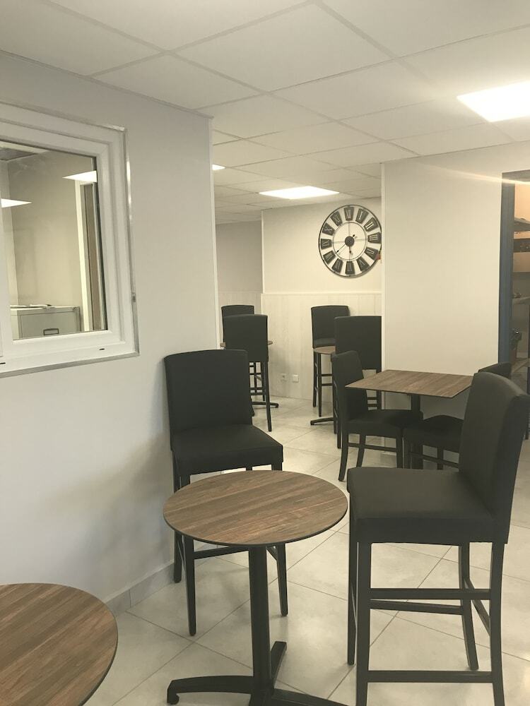 Hotel H�tel Grenoble Voreppe