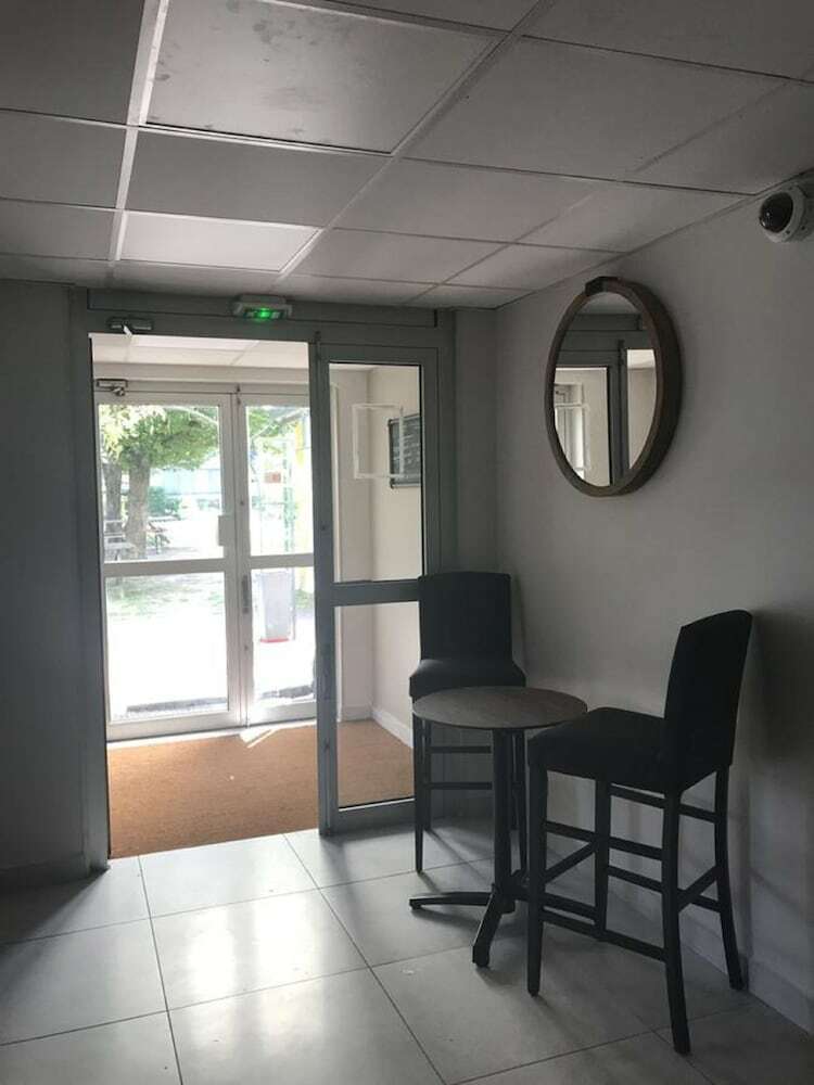 Hotel H�tel Grenoble Voreppe