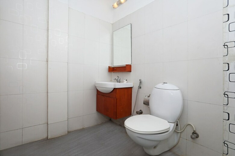 Oyo 557 Hotel Pujan
