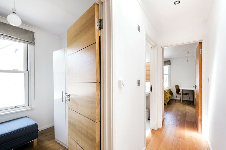 Stamford Brook Apartments