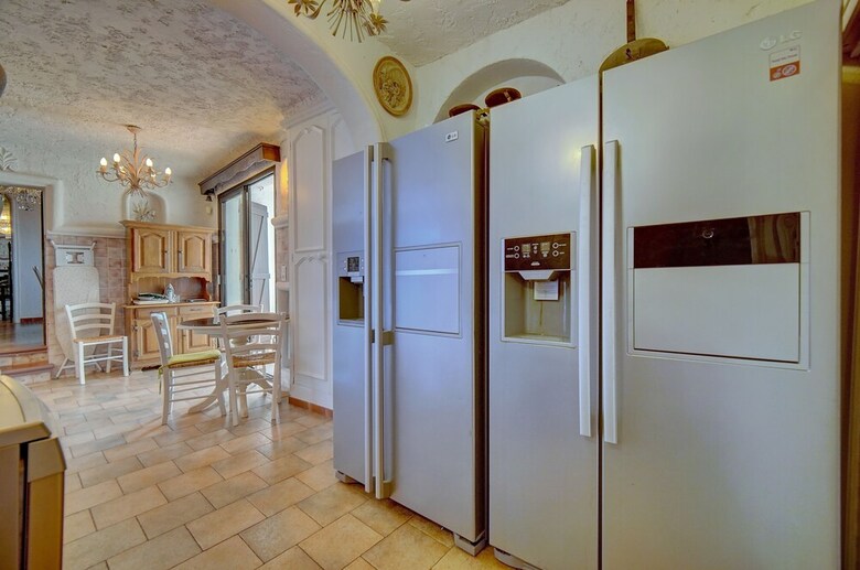 Villa Cannes Hills Exclusive Area Fits 20