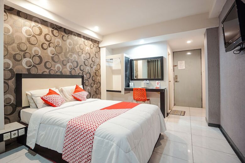 Hostal Oyo 1318 Hotel Prince Boulevard