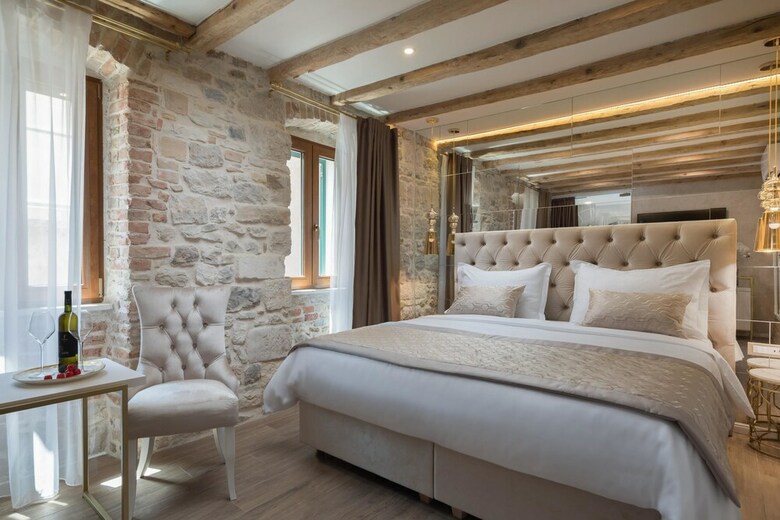 Hotel Timeless Luxury Rooms