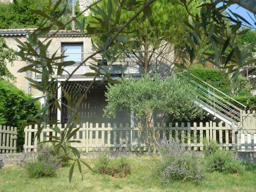 Bed & Breakfast La Cabane De P�p� Emilien