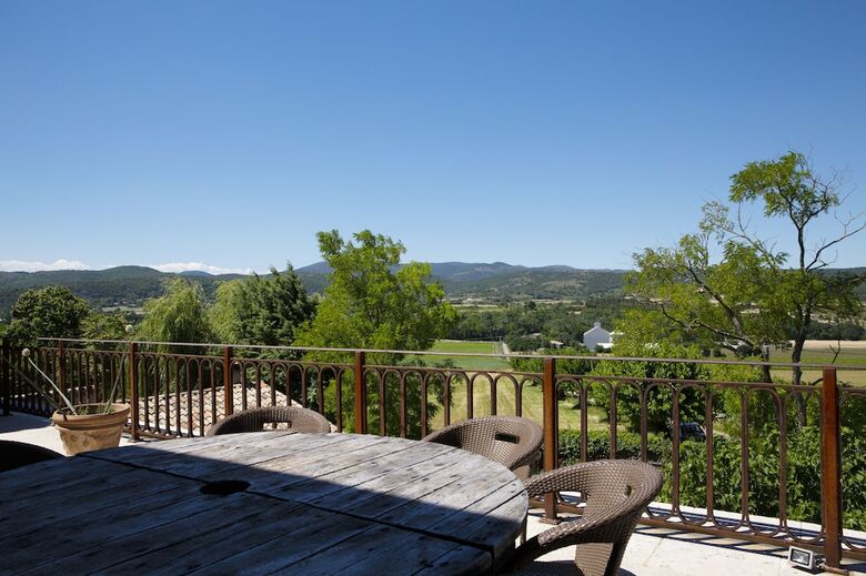 Bed & Breakfast Chateau De Mauras