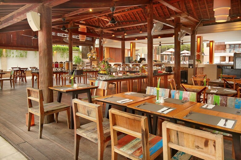 Hotel Royal Suites At The Bandha