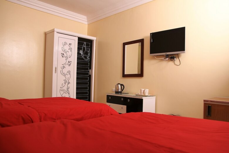 Hostal City Pyramids Inn