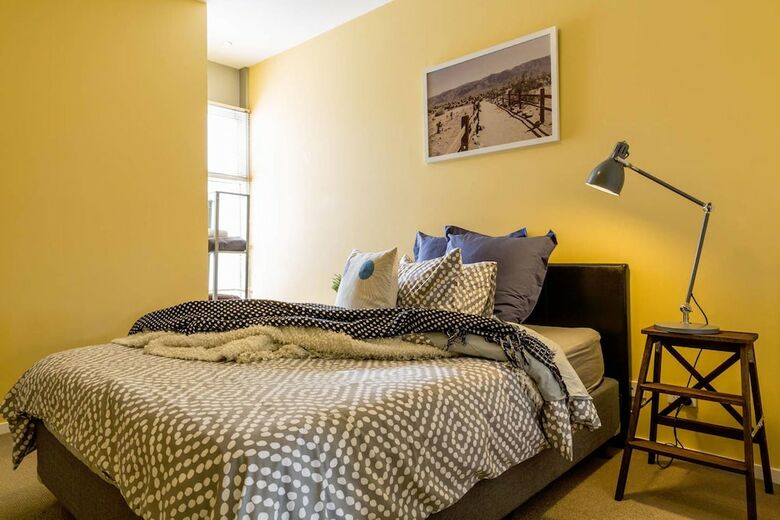 Apartamentos Mika, 2bdr Fitzroy Pad With Secure Parking
