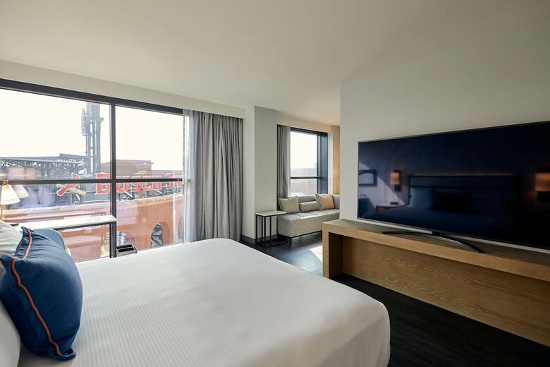 Hotel Live By Loews - St.louis