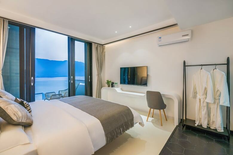 Hotel Dali Jiuxiao Stars With Seaview Inn