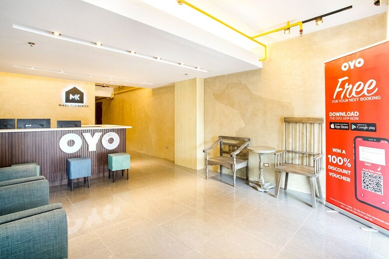 Hotel Oyo 188 Mikos Residences Bonifacio