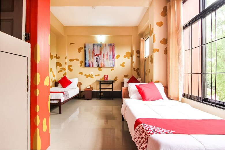 Hotel Oyo 238 Bertlee's Pension Hauz