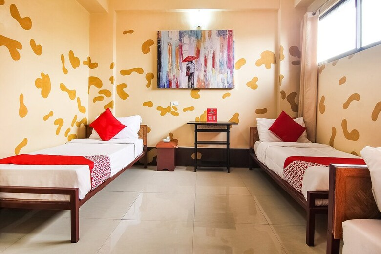 Hotel Oyo 238 Bertlee's Pension Hauz