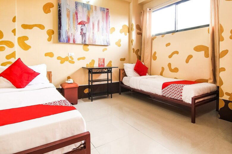 Hotel Oyo 238 Bertlee's Pension Hauz