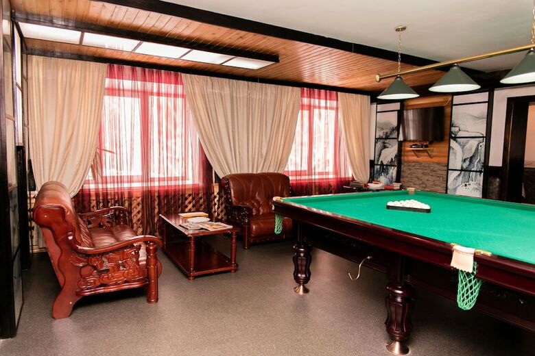 Hotel Gostinyi Dvor Galirad