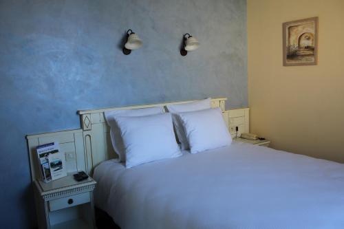 Hotel Logis Le Mas Du Colombier
