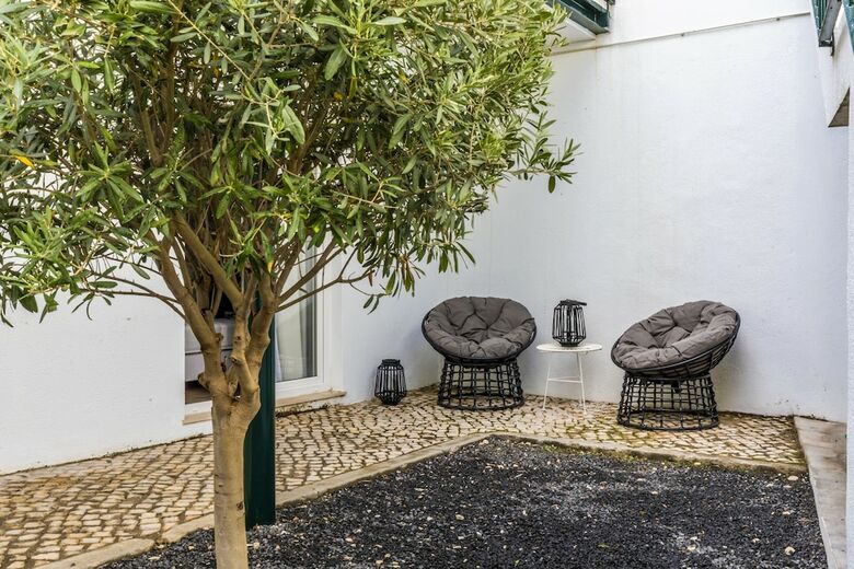 Hotel Gloria Suites By Lx Way