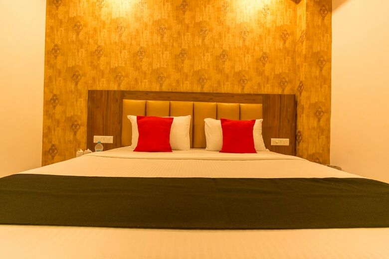 Hotel Capital O 44225 Neem Leaf